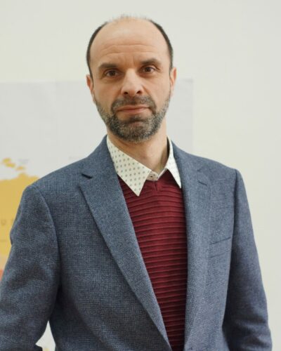 2Vasile Adrian